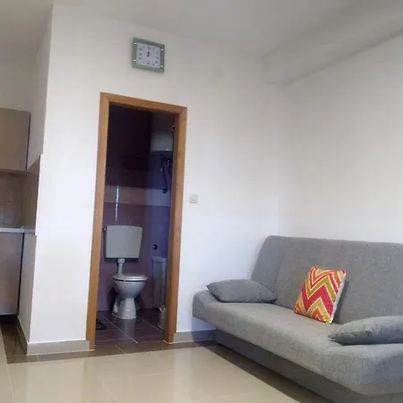 Glasnovic Apartmán Vir