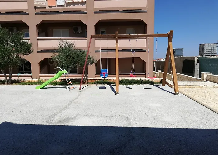 Glasnovic Apartman Vir